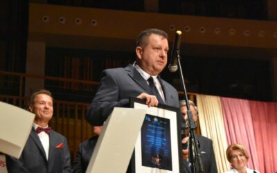 Nagroda Lidera Regionu dla CKZiU Nr 2  w Radomiu w kategorii „Pozyskiwanie środków zewnętrznych”